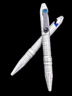 Heretic Knives Thoth Pen W/ Blizzard Worn Tip/Tail/Barrel & Battle Worn Black Clip W/ Blue Hardware/Bolt