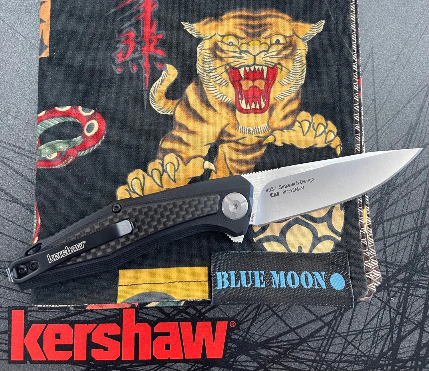 Kershaw Sinkevich Atmos Liner Lock Knife Black G-10/Carbon Fiber (3" Satin) 4037 2 Kershaw Sinkevich Atmos Liner Lock Knife Black G-10/Carbon Fiber (3" Satin) 4037 - Image 2