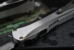 Heretic Knives Manticore X Hand Ground Vegas Forge Damascus DLC D/E & Two Tone DLC Hefted Stainless Steel Handle With Flamed Clip & CF Button -Nc Blade IMG 4499