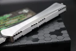 Heretic Knives Manticore X Hand Ground Vegas Forge Damascus DLC D/E & Two Tone DLC Hefted Stainless Steel Handle With Flamed Clip & CF Button -Nc Blade IMG 4503