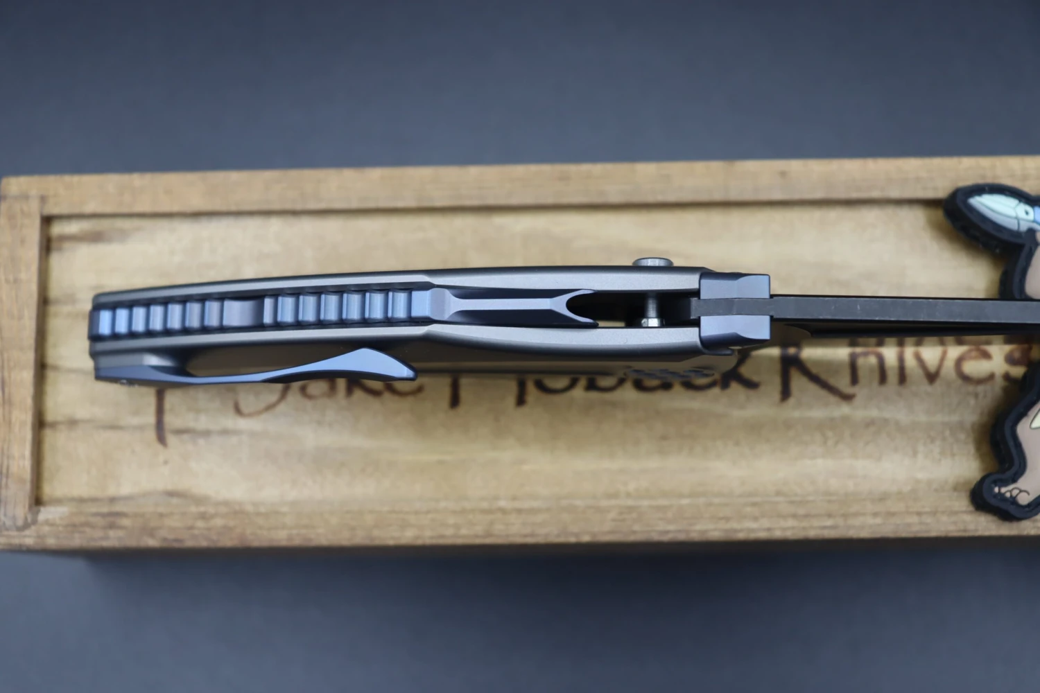 Jake Hoback Knives Sumo Light Gray Sandblast Handle & DLC Black Blade With Blue Anodized Accents 4 Jake Hoback Knives Sumo Light Gray Sandblast Handle & DLC Black Blade With Blue Anodized Accents - Image 4