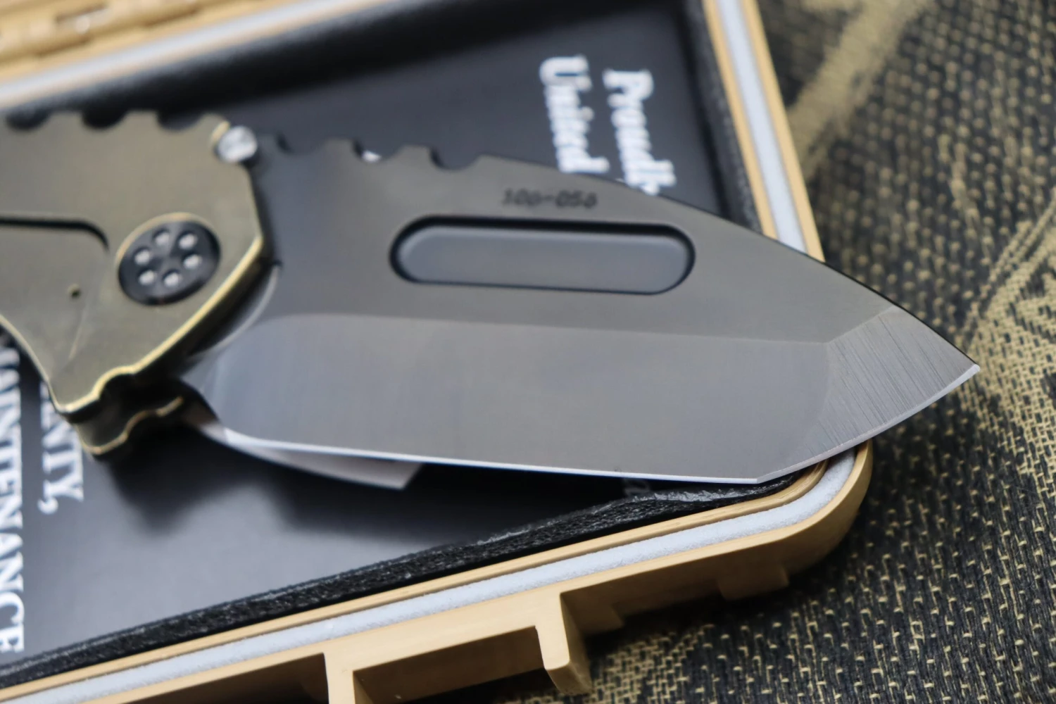 Medford Praetorian Genesis T S35 Tanto PVD & American Flag Engraving 10 Medford Praetorian Genesis T S35 Tanto PVD & American Flag Engraving - Image 10