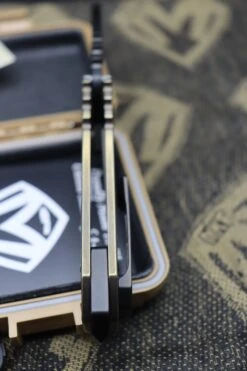 Medford Praetorian Genesis T S35 Tanto PVD & American Flag Engraving 16 Medford Praetorian Genesis T S35 Tanto PVD & American Flag Engraving -Nc Blade IMG 6511