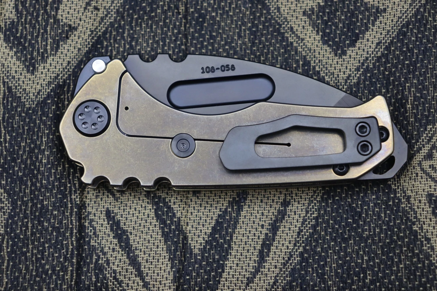 Medford Praetorian Genesis T S35 Tanto PVD & American Flag Engraving 9 Medford Praetorian Genesis T S35 Tanto PVD & American Flag Engraving - Image 9