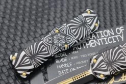 Microtech Hera D/E Two-Toned Black W/ Gold Accents 'SOURCE' Artwork 702-1TSOS -Nc Blade IMG 7636