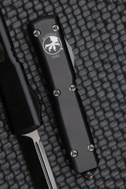Microtech Ultratech Blade Show 2022 DLC Standard W/ DLC Hardware 121-1DLCTBS -Nc Blade image 06394a92 97dc 4e35 a517 de5dbe7711fd