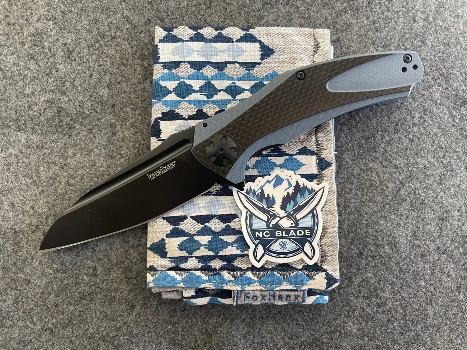 Kershaw Natrix XL Blue Carbon Fiber 7008CFBLK 1 Kershaw Natrix XL Blue Carbon Fiber 7008CFBLK