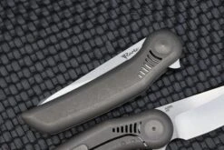 Reate Gents #9 Dark Beadblast Titanium & M390 -Nc Blade image 46232f6f 3172 477d ad75 68f2cdbb21bd