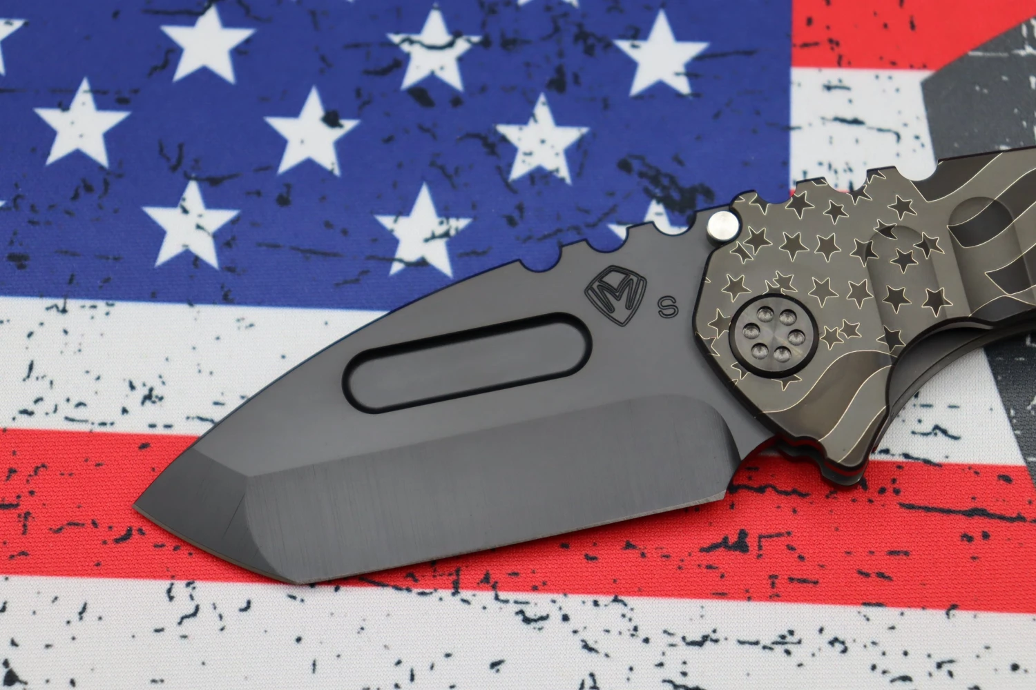 Medford Praetorian Genesis T S35 PVD Tanto Blade & PVD Ghost Flag Handles W/ PVD Hardware/Clip 2 Medford Praetorian Genesis T S35 PVD Tanto Blade & PVD Ghost Flag Handles W/ PVD Hardware/Clip - Image 2