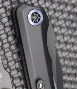 Heretic Knives Wraith Auto Black Drop Point W/ Carbon Fiber Bolster & Black Handle W/ Blue Pivot Collar H000-4A-T -Nc Blade image 69bfae0b d553 47da a561 80c5bdef72f9