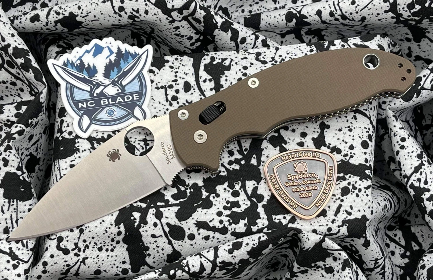 Spyderco Manix 2 Earth Brown Exclusive M390 C101GPBN2 1 Spyderco Manix 2 Earth Brown Exclusive M390 C101GPBN2