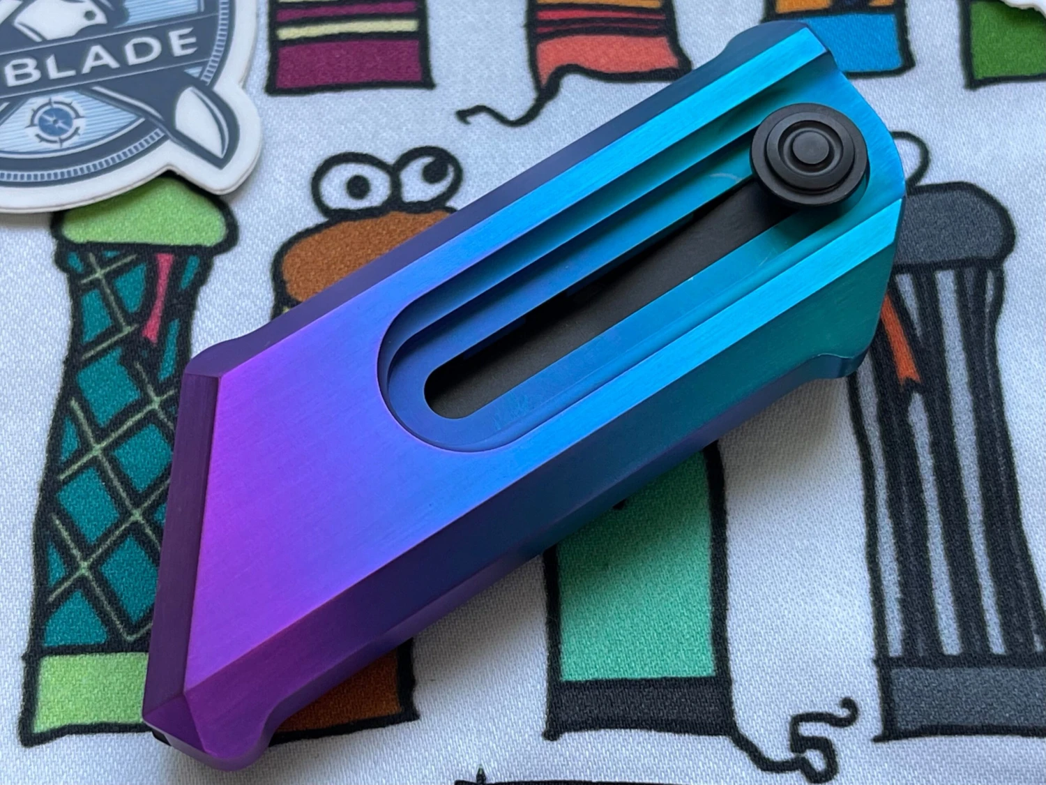 Chaves Knives Gen 2 Titanium C.H.U.B PVD Chub Modified #4 2 Chaves Knives Gen 2 Titanium C.H.U.B PVD Chub Modified #4 - Image 2