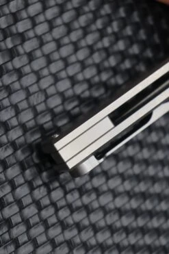 Chaves Knives Ultramar Street Sangre M390 & Titanium Flipper -Nc Blade image 84a11f7b 140e 4e8f 88ba 73b7d60b074d