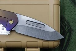 Medford Praetorian Slim Flipper Tumbled S35VN & Filigree Violet/Bronze -Nc Blade image c246de29 5634 4bc7 b5fe 2531b39d005a