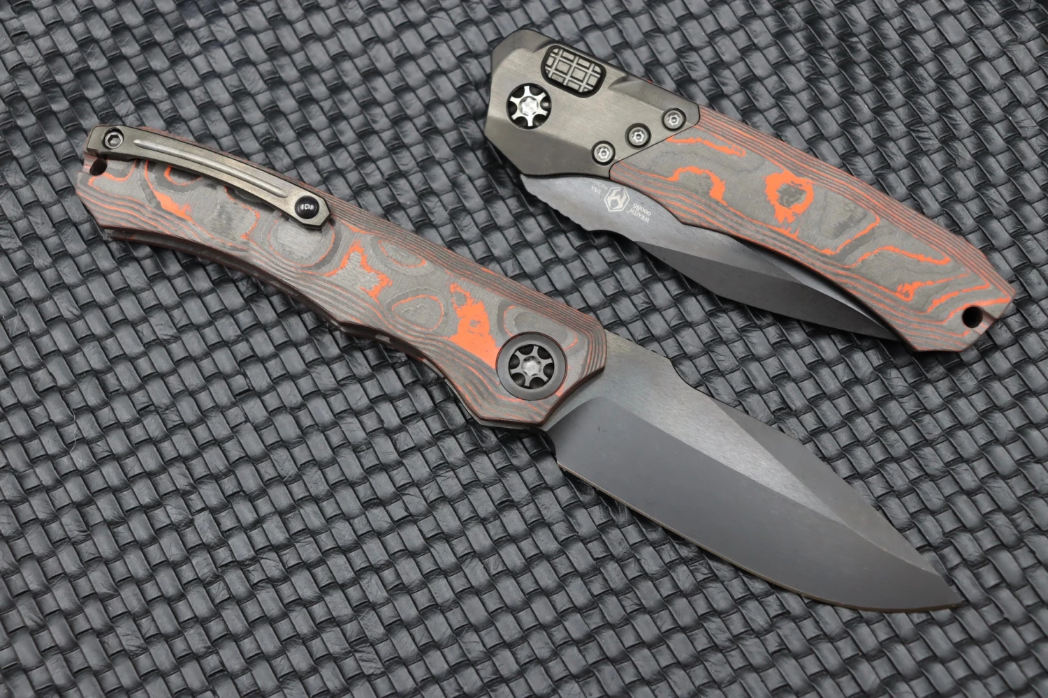 Heretic Knives Wraith Auto W/ Orange Camo Carbon Fiber & DLC H000-6A-ORCF 4 Heretic Knives Wraith Auto W/ Orange Camo Carbon Fiber & DLC H000-6A-ORCF - Image 4